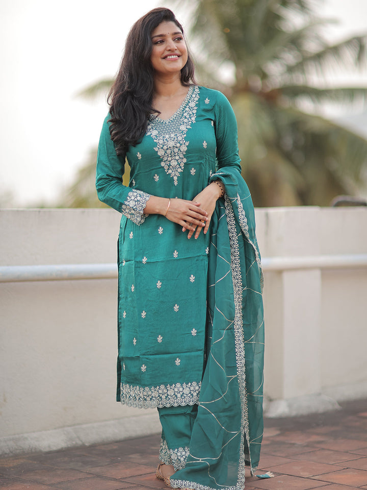 Embrace Green Floral + Geometric thread work & Hanging Pearl on Daman Kurta With Straight Pant & Dupatta Product vendor