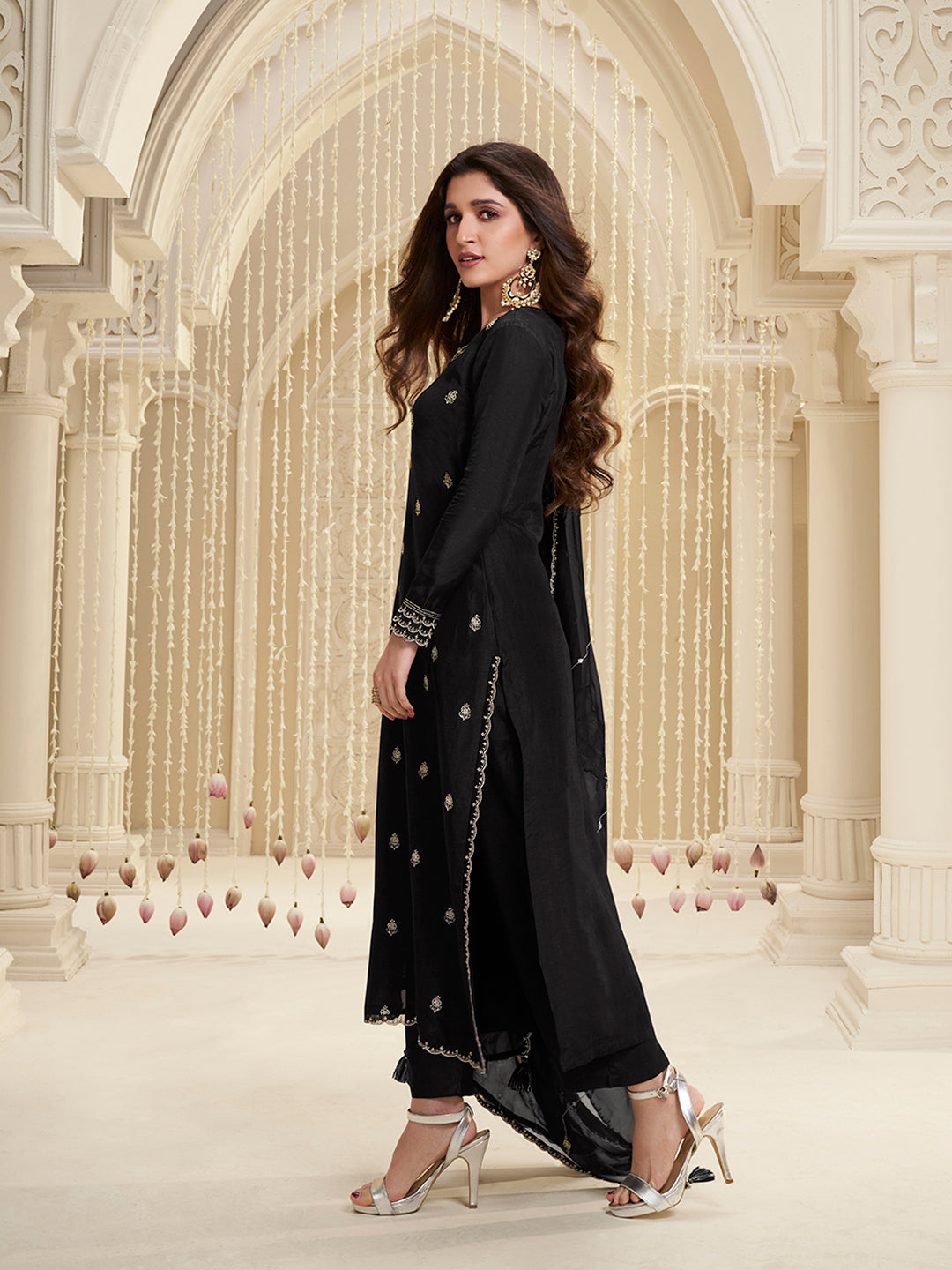 Black Cutwork Neckline Dola Silk Kurta Suit Set with Floral Aplique Dupatta