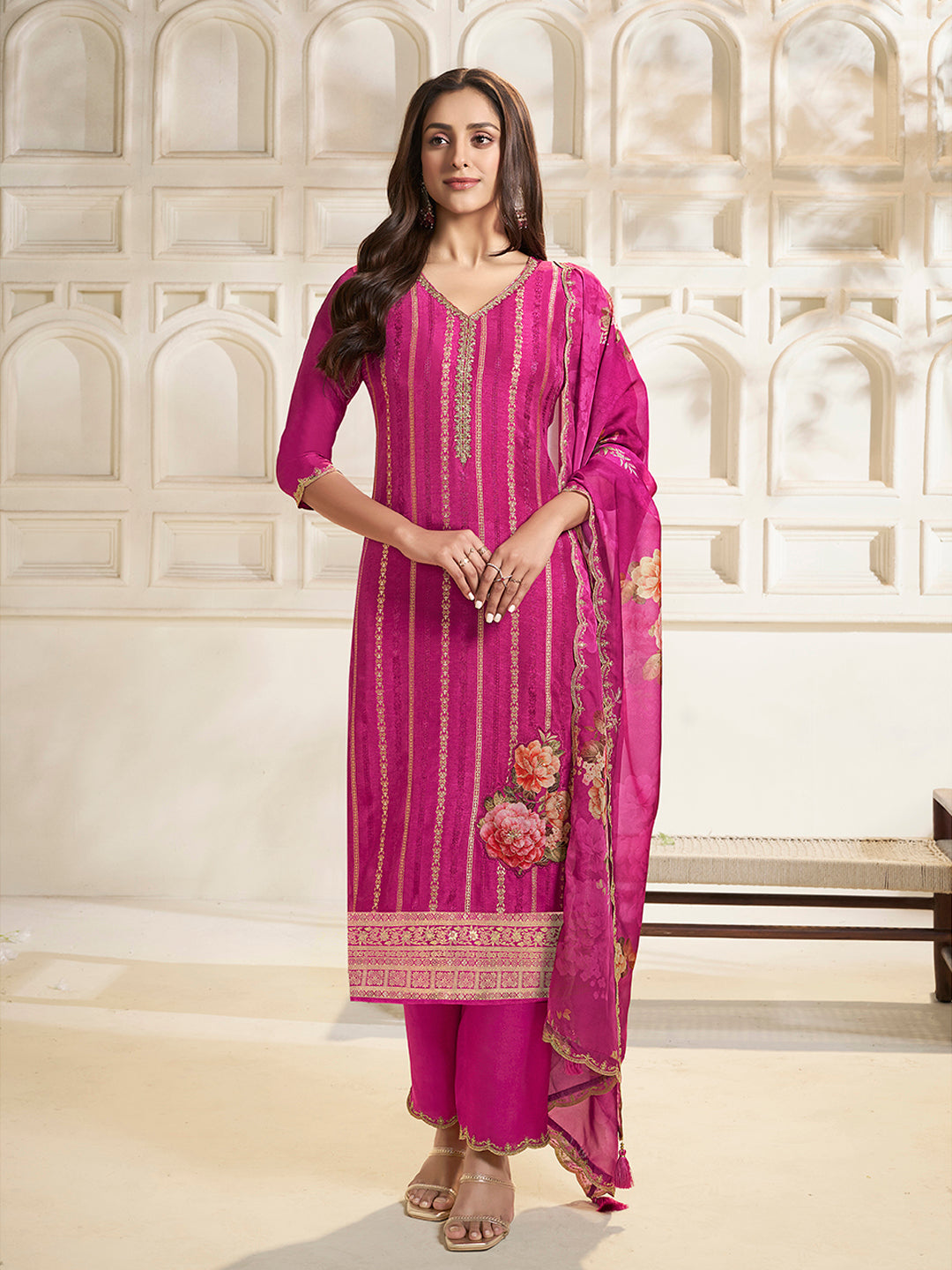 Pink Dola Silk Jacquard weave with Applique patch Kurta Suit set