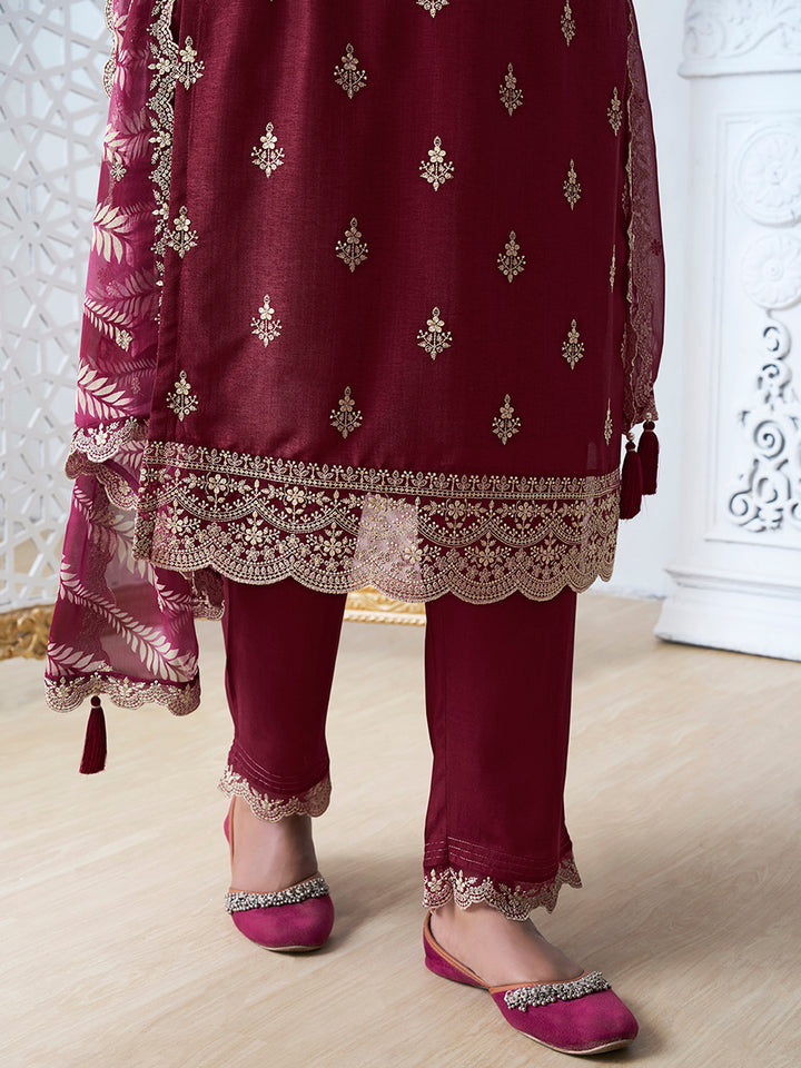 Dark Red Kurta Set in Dola Silk with Digital Print Dupatta