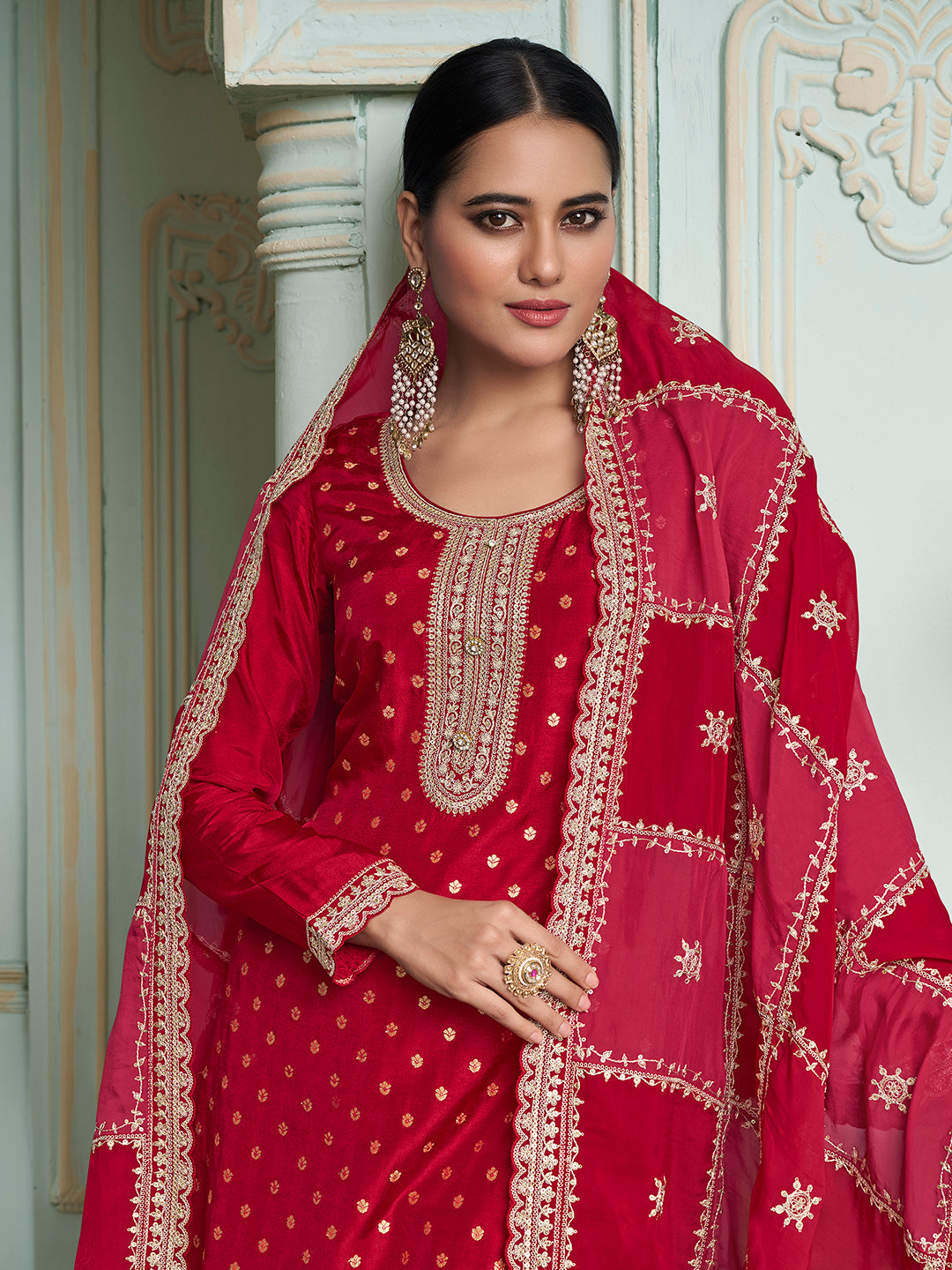 Red Embroidered Kurta Set With Dola Jacquard and Sequins